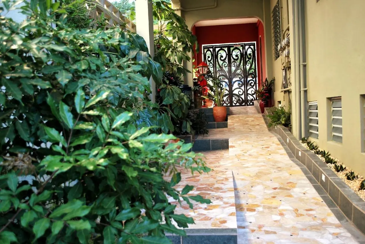 Condado Beach & Rooftop Garden For Large Groups - Apt 2 San Juan Puerto Rico