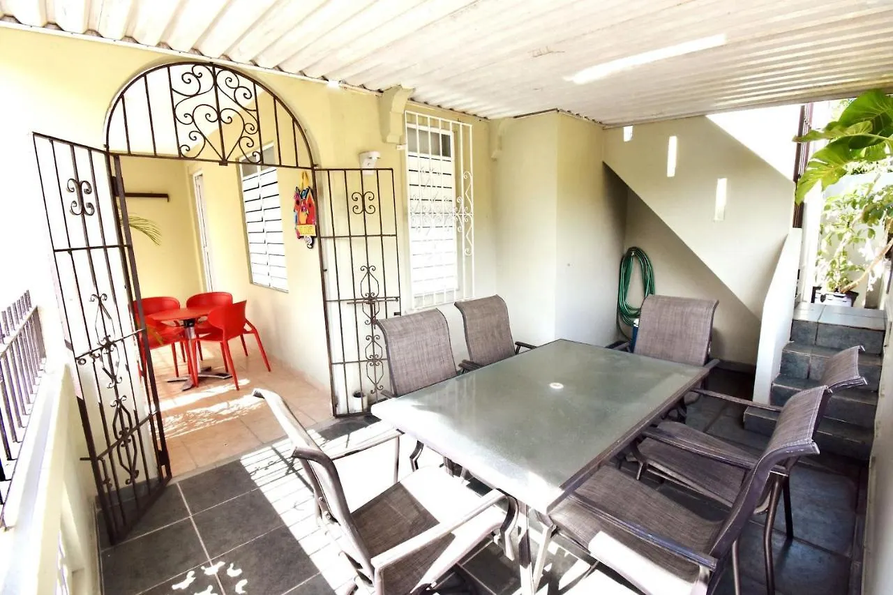 Apartment Condado Beach & Rooftop Garden For Large Groups - Apt 2 San Juan Puerto Rico
