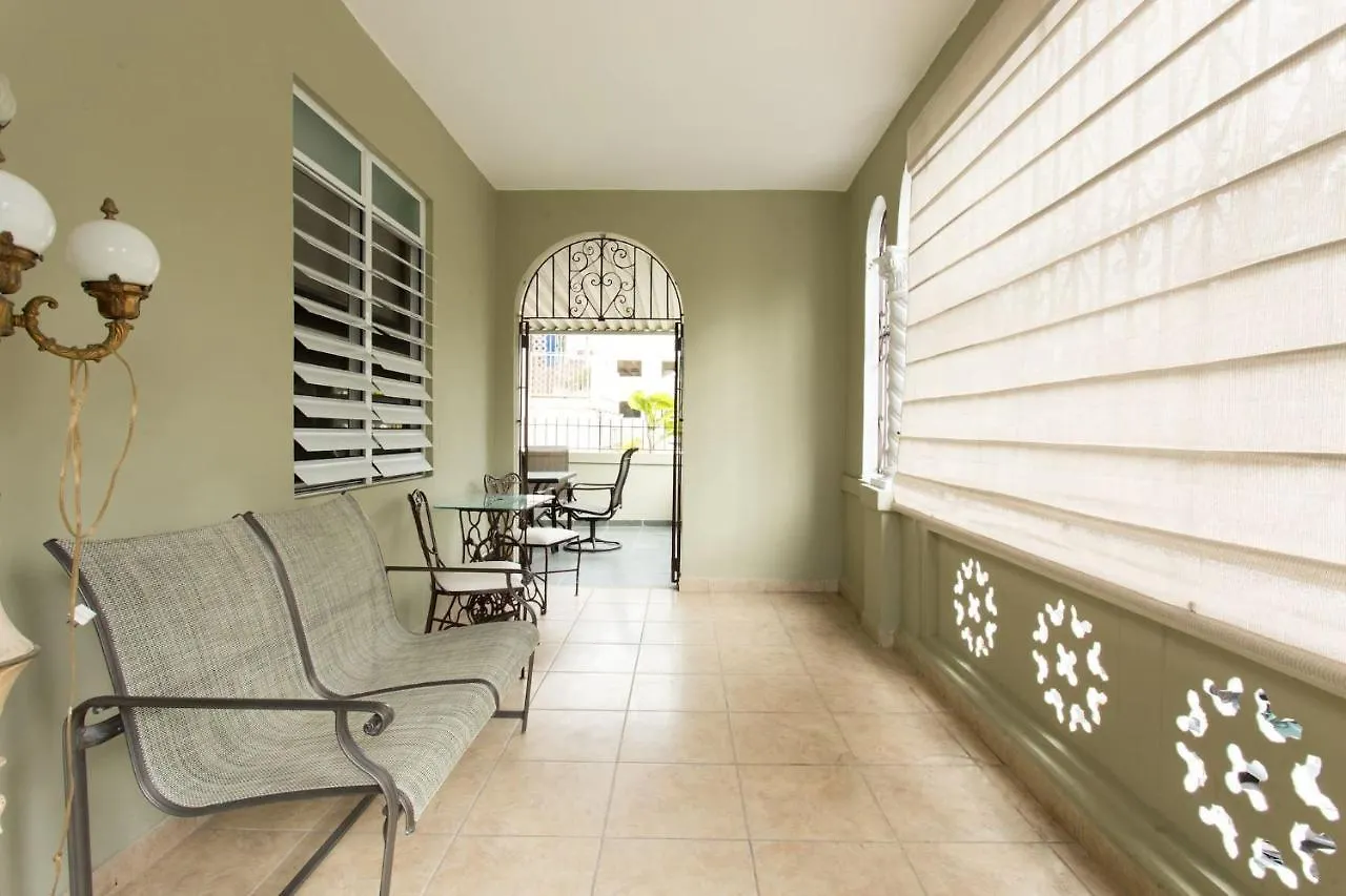 Condado Beach & Rooftop Garden For Large Groups - Apt 2 San Juan Apartment