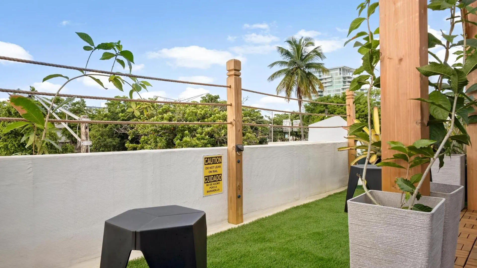 Condado Beach & Rooftop Garden For Large Groups - Apt 2 San Juan